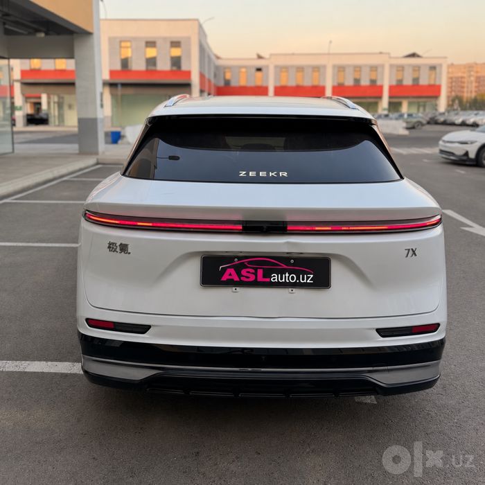 Zeekr 7X RWD 2025 yil