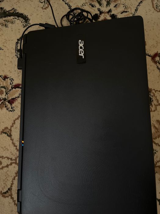 ноутбук  от acer