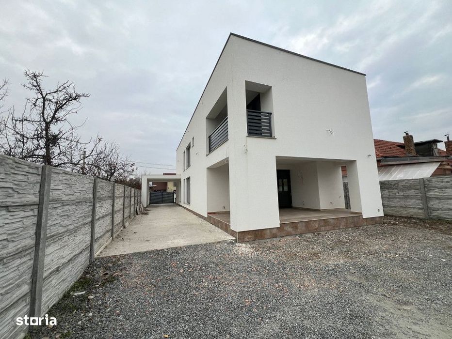 Casa Noua Semifinisata in Someseni, 700mp teren