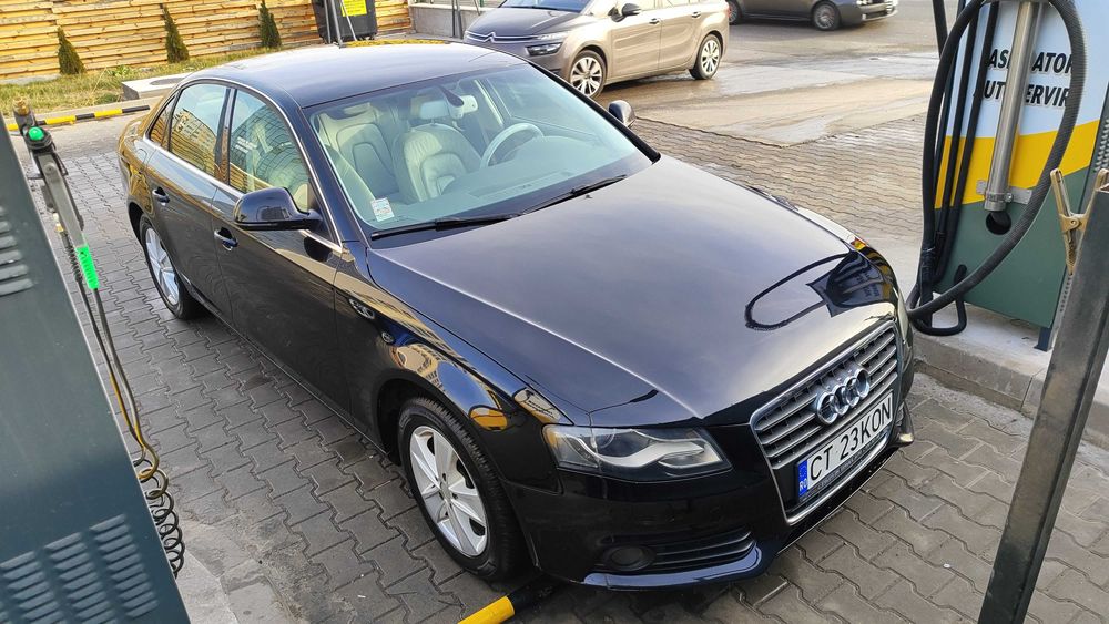 Audi A4 B8, V6 Model deosebit