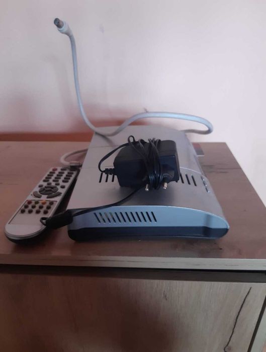 Булсатком- приемник с кабел, карта и дистанционно