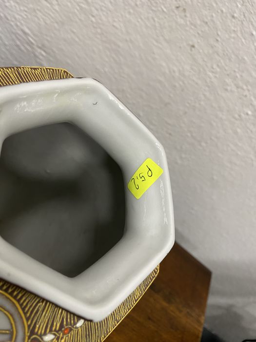 Японска ваза от порцелан сацума