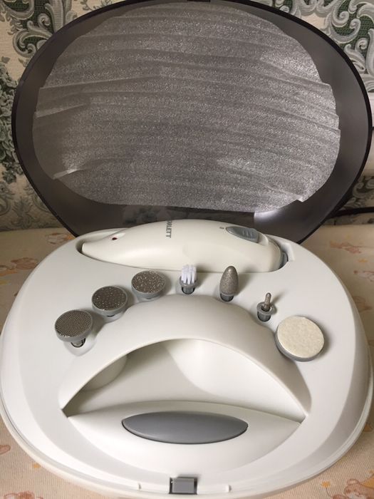 Продам маникюрный набор