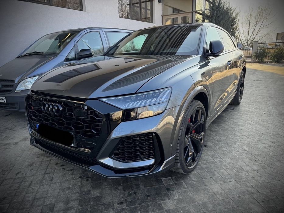 Audi RSQ8 2022 de vanzare