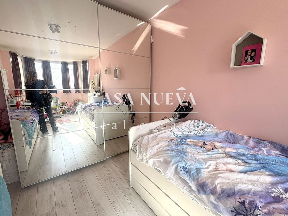 Продава се Тристаен апартамент в Перник, Изток - 98 кв.м за 963 €/кв.м - Снимка #9