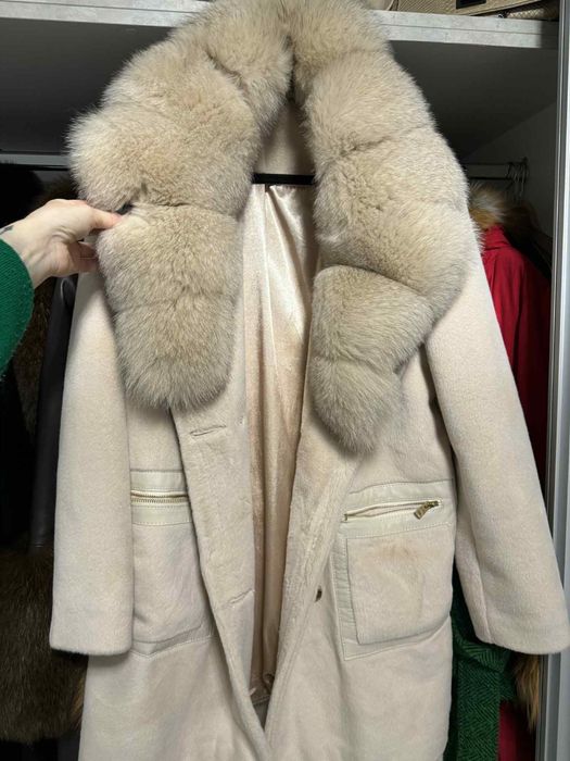 Палто с естествен косъм