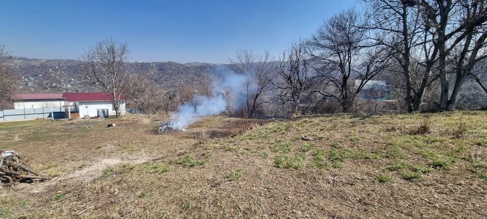 Чистка територии. Уборка участка.