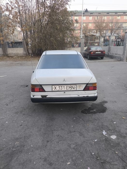 Продам мерс w124 срочно