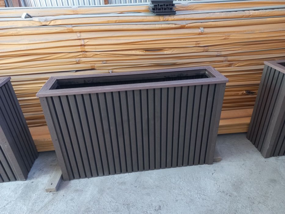 Кашпо. Цветочница из ДПК