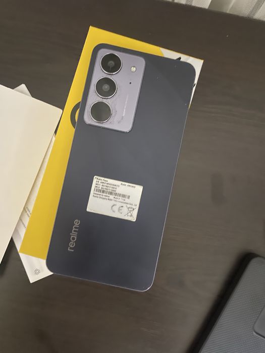 Продам realme 256гб