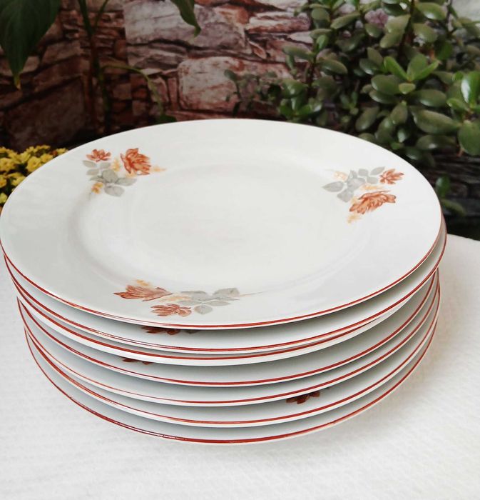 Български порцеланови чинии