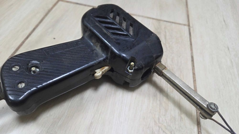 Vandut Pistol de lipit romanesc Coop Radio Progres Bucuresti