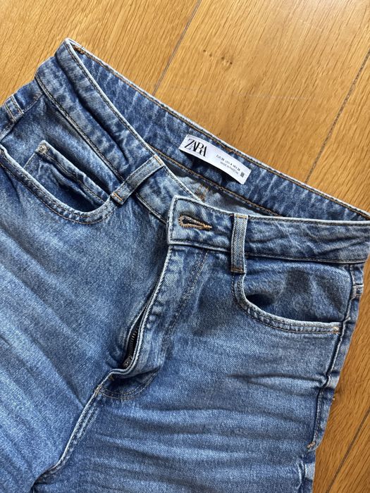 Дънки висока талия Zara