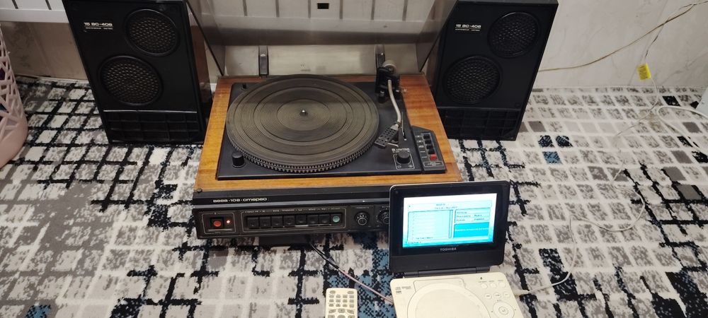 Kalonka va usliter manitor dvd