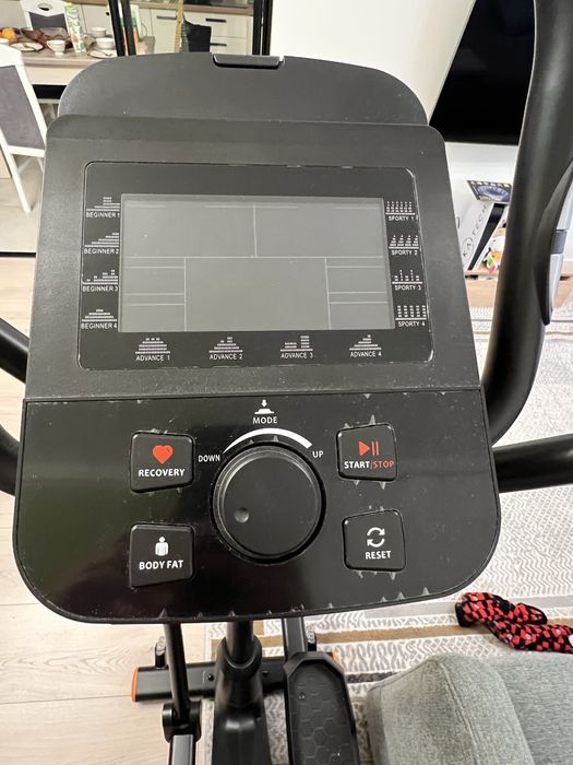 Элептический тренажер Genau