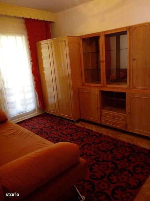 Apartament 3 camere, decomandate, loc de parcare, Gheorgheni — fotografia 1