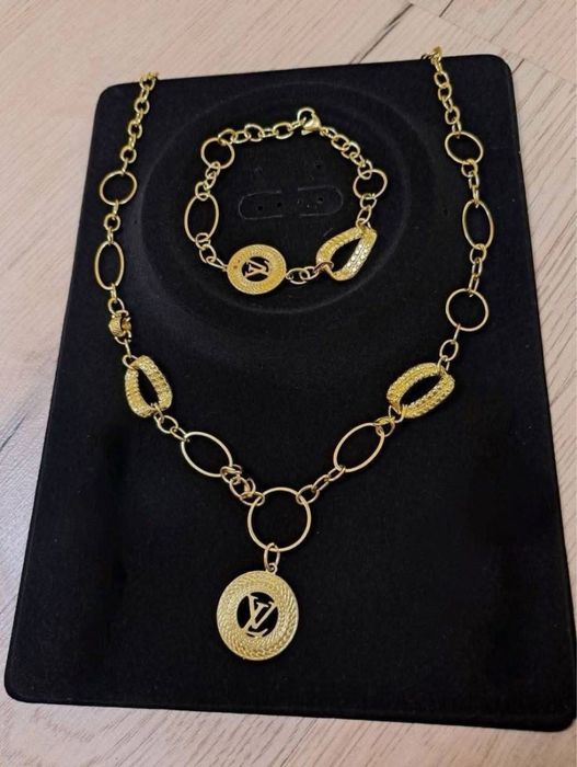 Bijuterii din inox placate cu aur