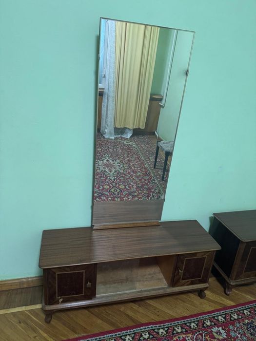Мебель отдам даром