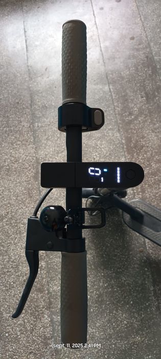 Vând Trotineta Electrică Xiaomi