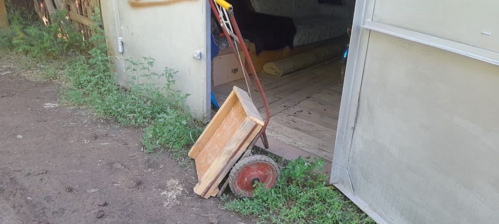 Продам металический гараж