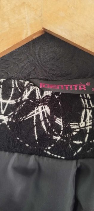 Продавам палто размер М