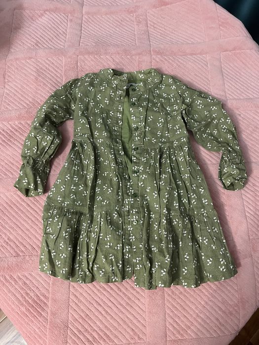 Одежда для девочки, 4-5 лет