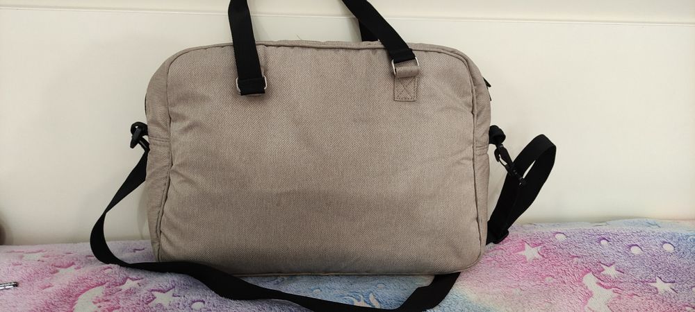 Раница и чанта за количка