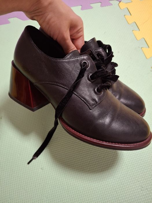 Pantofi de piele dama 37