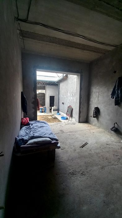 Сергели коробка 2.5 сотки 7 комнат 2 этажа