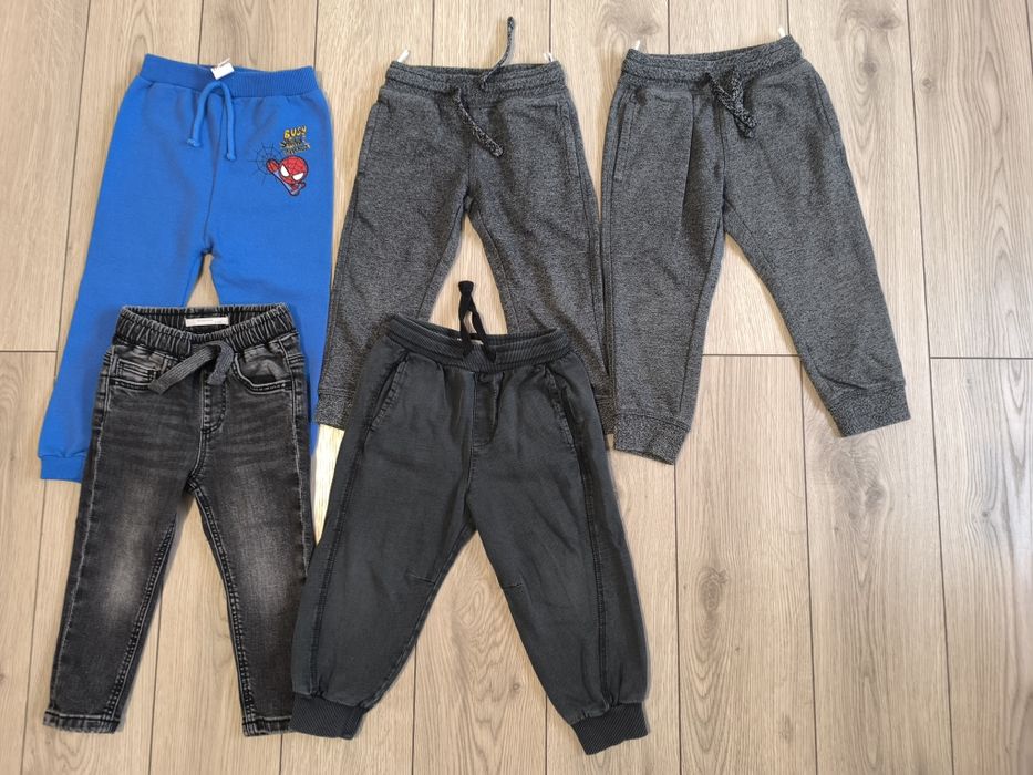 Pantaloni baieti mărime 92 și seturi pt 50/56