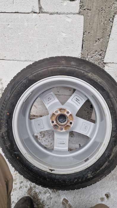 Jante 17 BMW X1 F48, X2 F39 cu anvelope iarnă Bridegestone Blizzak