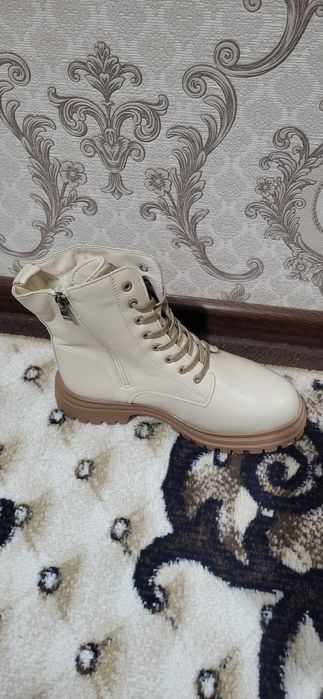 Продаются Новые сапоги