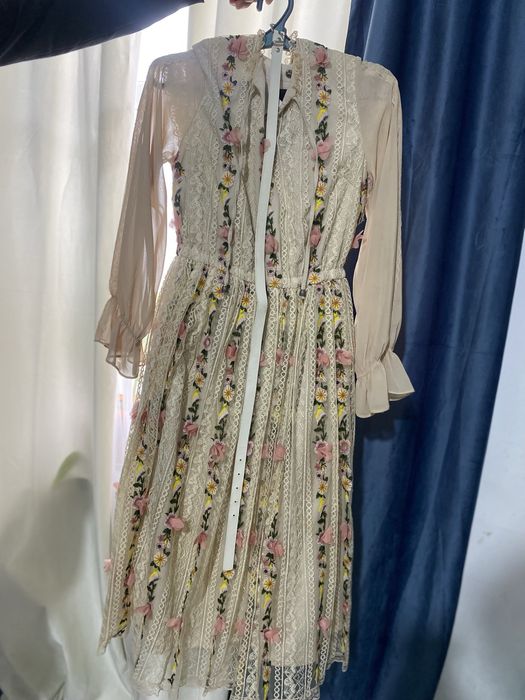 Көйлектер сатылады 1 рет киілген