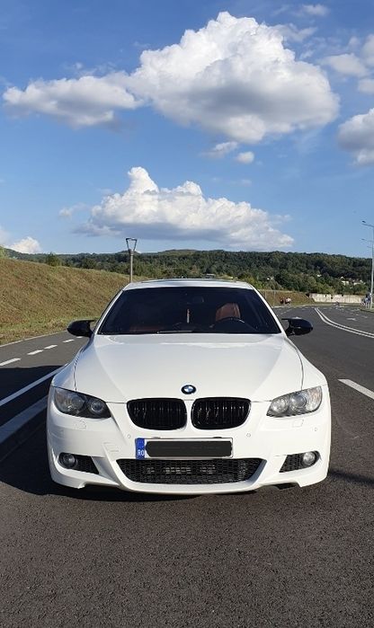 Dezmembrez BMW E92 330D xDrive  Motor N57D30