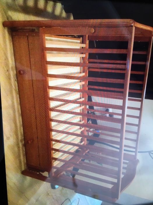 Продам детскую кроватку