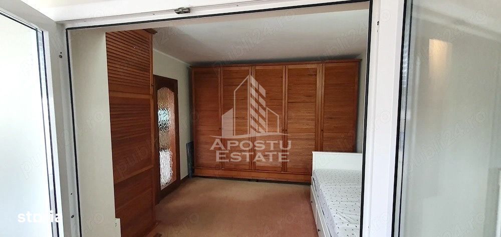 Apartament 3 camere de vanzare, garaj, zona Girocului, Timisoara