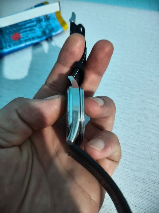 Продам часы за 19000