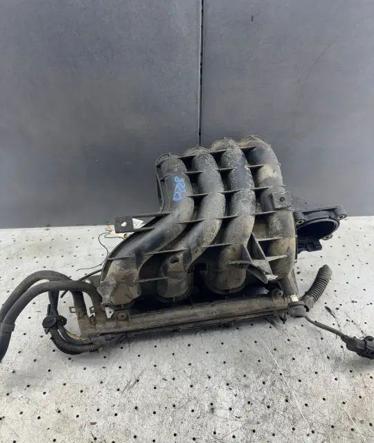 Galerie admisie Volkswagen VW Golf 1998 1.4 MT (75 hp)