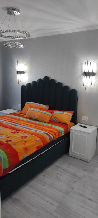 Închiriez apartament superb