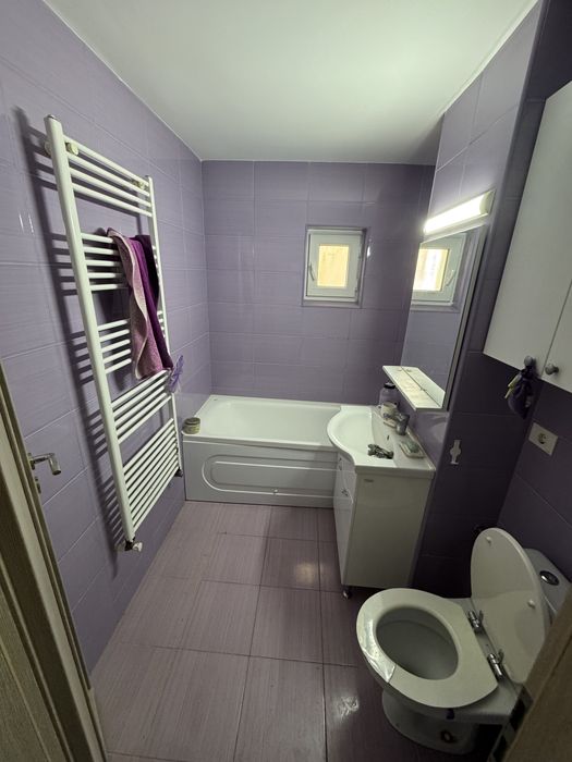 De vanzare apartament 2 camere decomandat 62mp utili parter inalt 2 bai