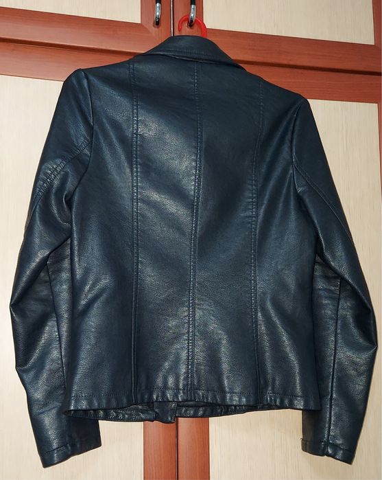 Продается кожаная куртка