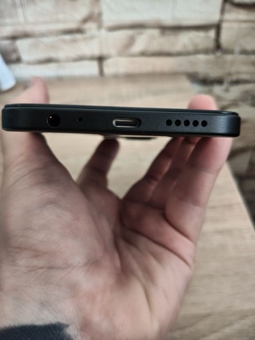 Vând Redmi 15C!!