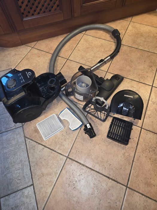 Прахосмукачка Samsung AIR Track