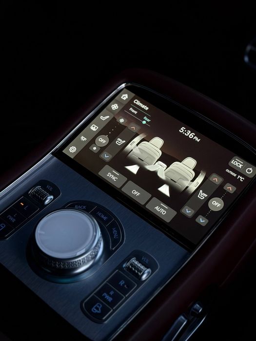 Genesis G90 FULL