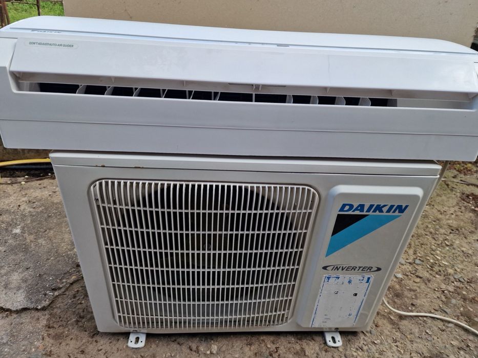 Климатик DAIKIN 12ка