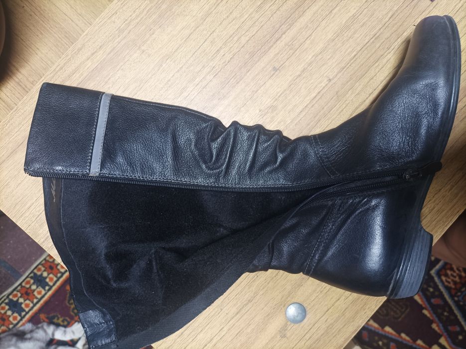 Всё за 5000.Обувь на 37 размер.