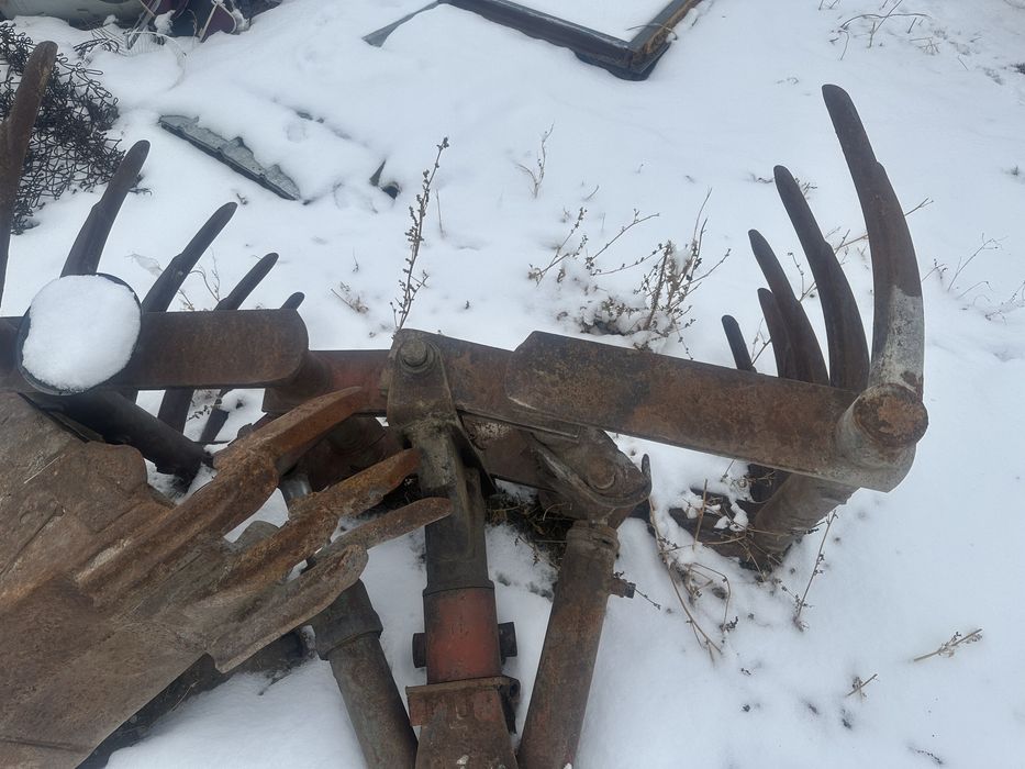 Ковш и и для сена хватайка