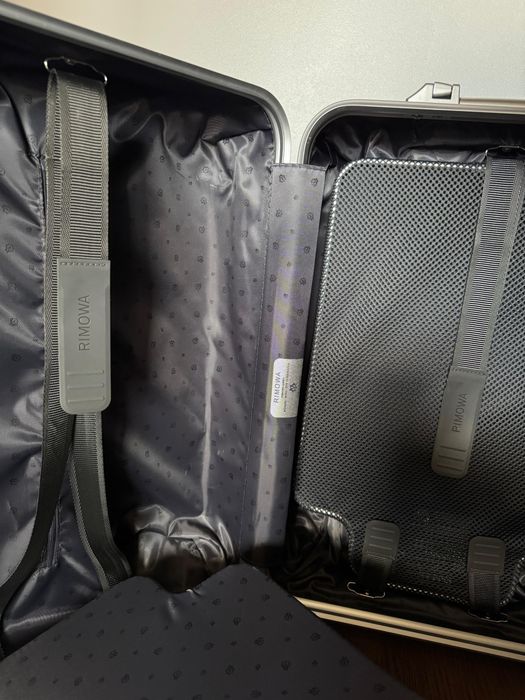 Geamantan Rimowa Clasic