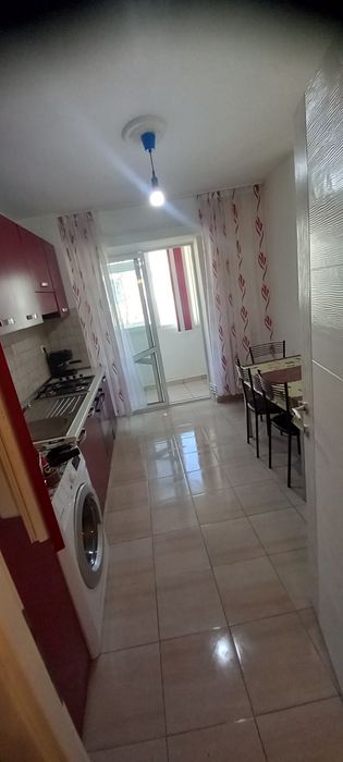 Închiriez apartament cu două camere