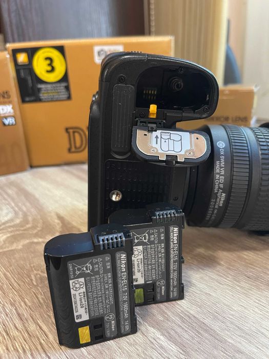 Nikon D7200 + 2 obiective - 15.000 Cadre